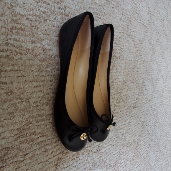 Tory Burch Flats - Picture 3 of 7